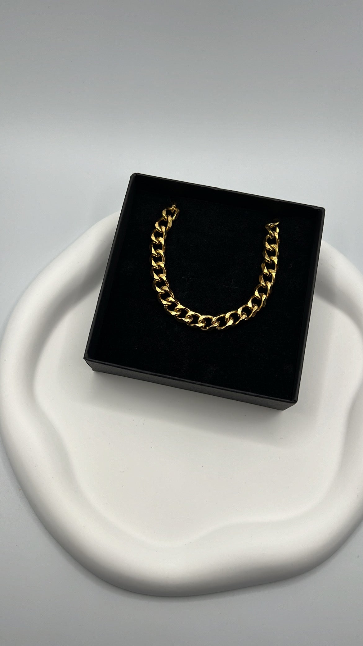 Classic Gold Luxe Chain