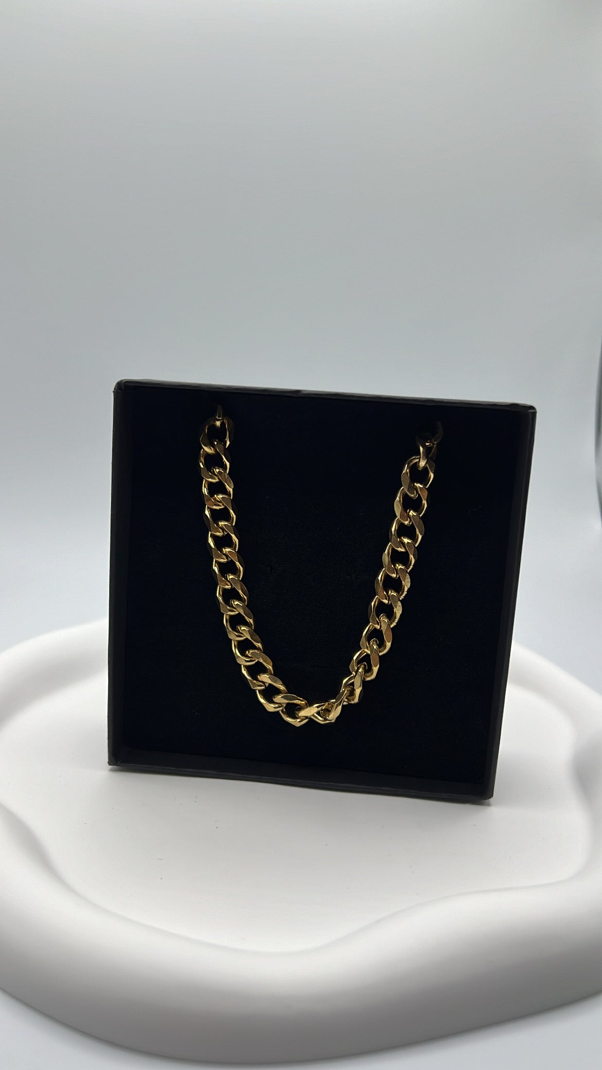 Classic Gold Luxe Chain